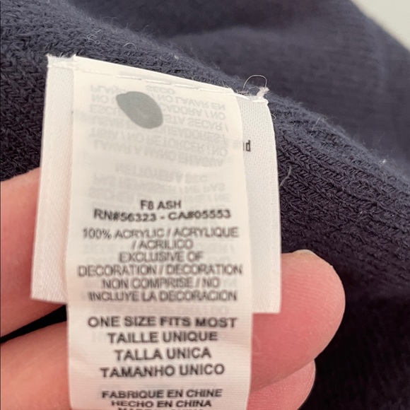 UConn Winter Hat, Reversible by Nike - Picture 7 of 8